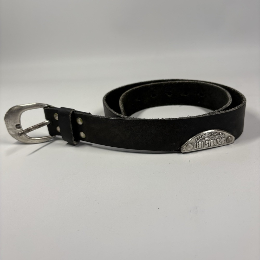 Levi's Leather Belt With Metal Logo Black Silver Tone Hardware Vintage Size 32